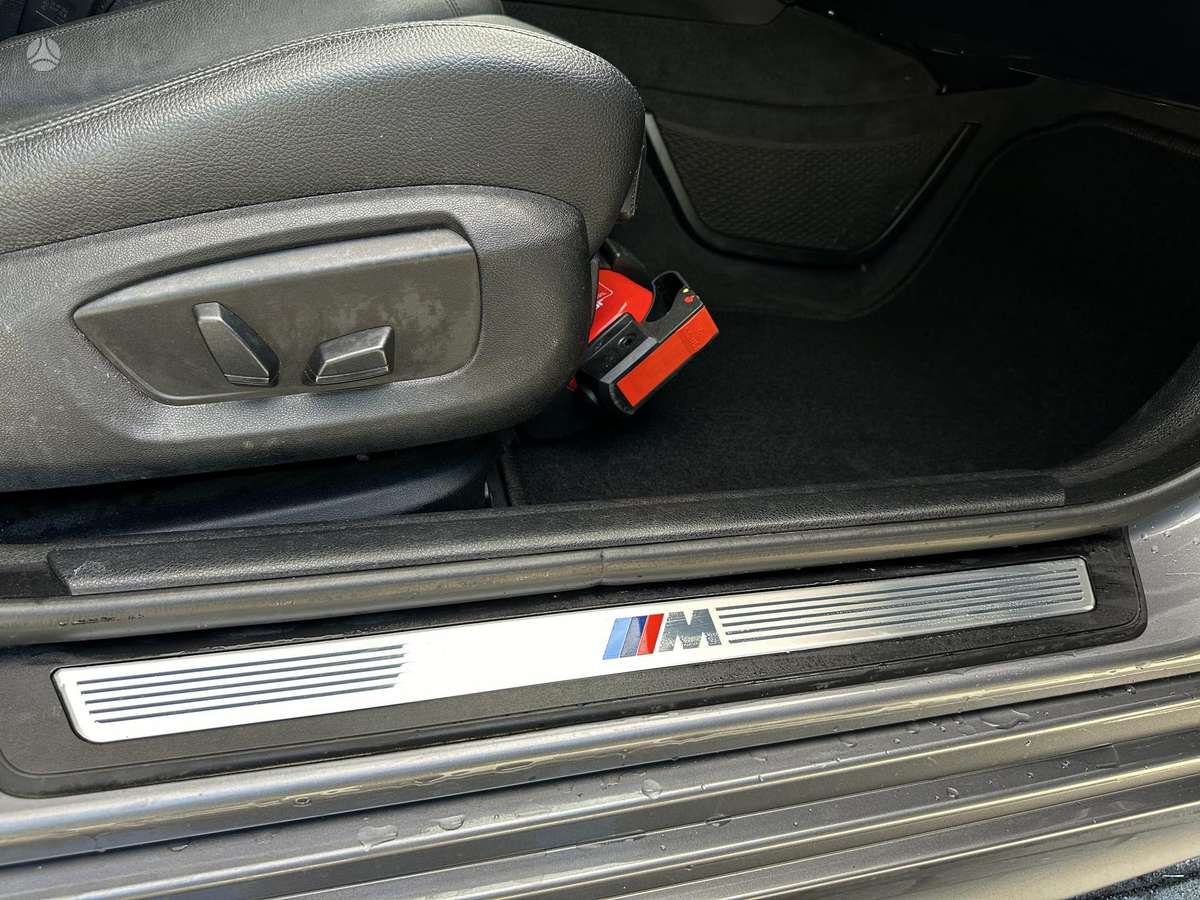 BMW 520, 2.0 l., wagon