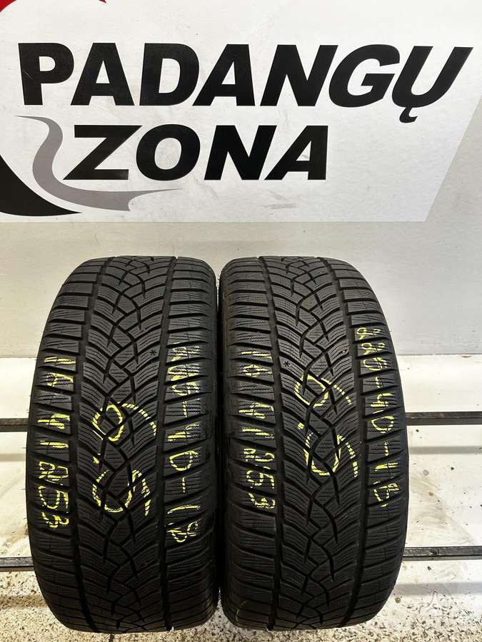 Goodyear Ultragrip Performance, зимние 225/40 R18