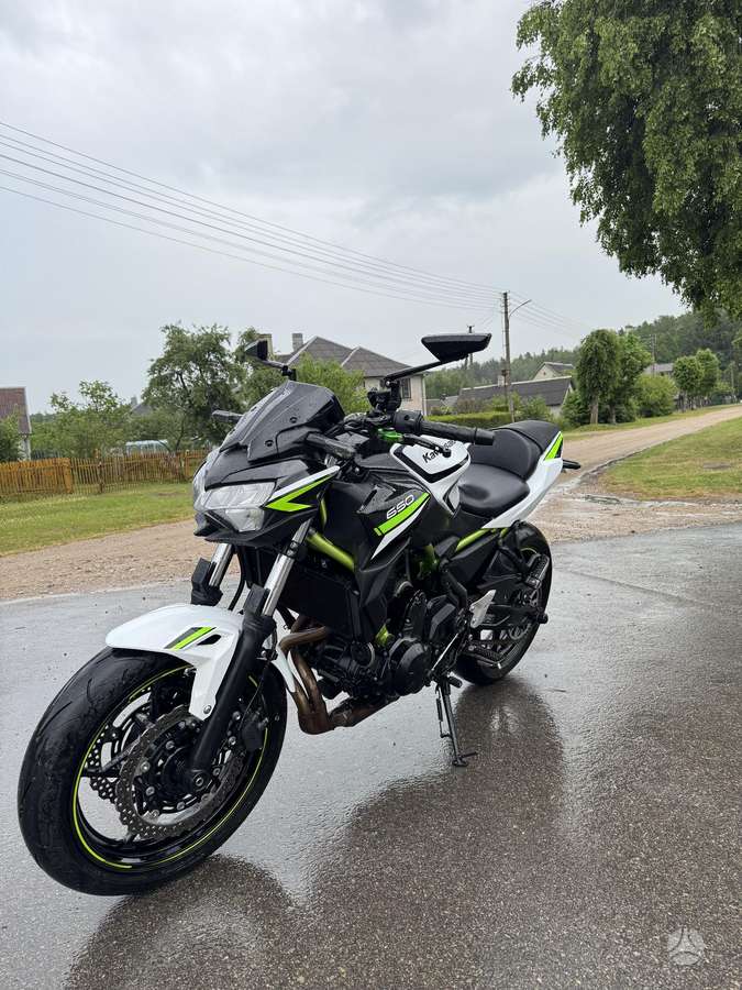 Kawasaki Z 650cc, superbikes
