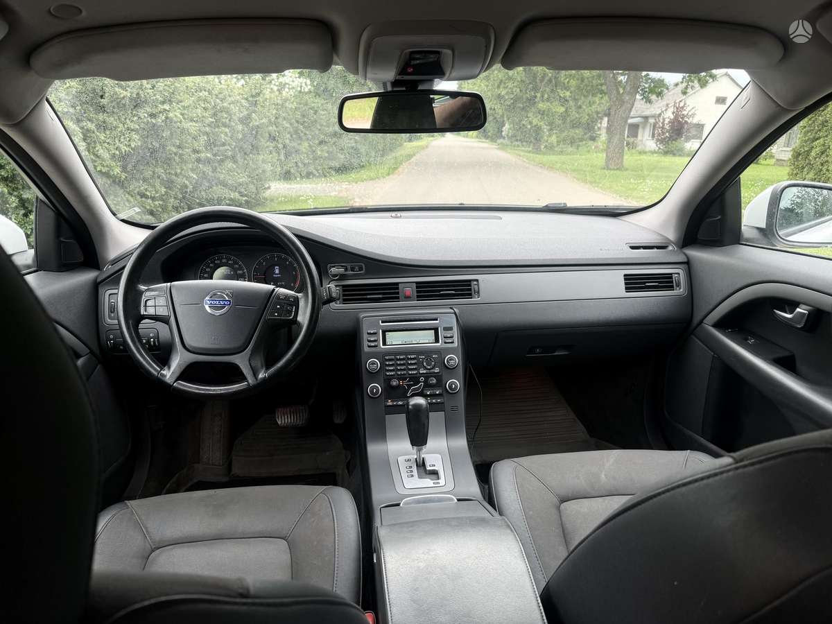 Volvo V70, 2.0 l., Универсал