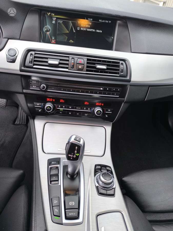 BMW 525, 2.0 l., wagon