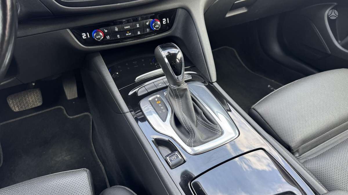 Opel Insignia, 2.0 l., Универсал