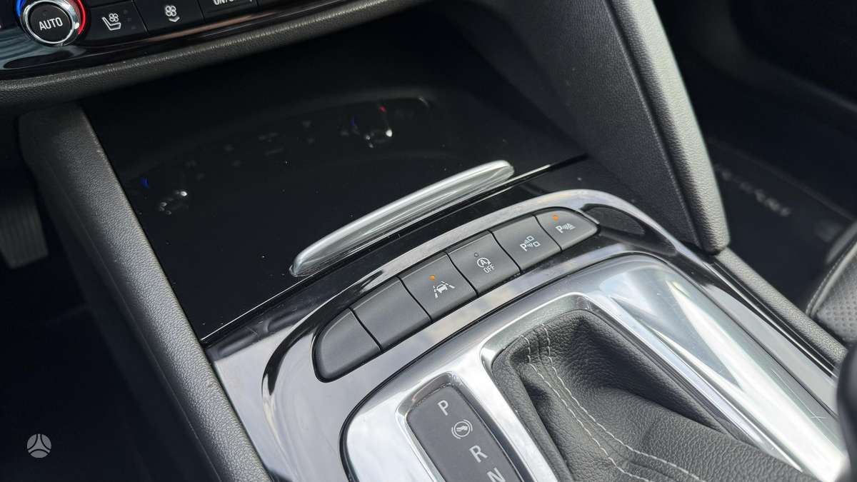 Opel Insignia, 2.0 l., Универсал