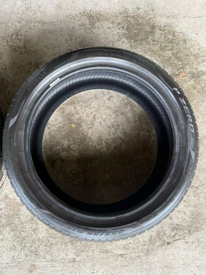 Pirelli P ZERO, vasaras 255/35 R19
