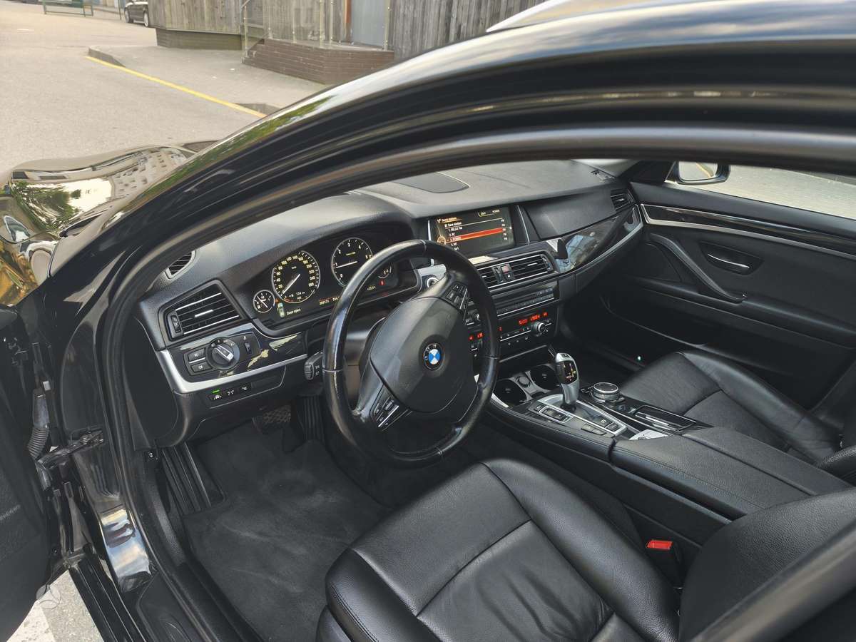 BMW 520, 2.0 l., wagon