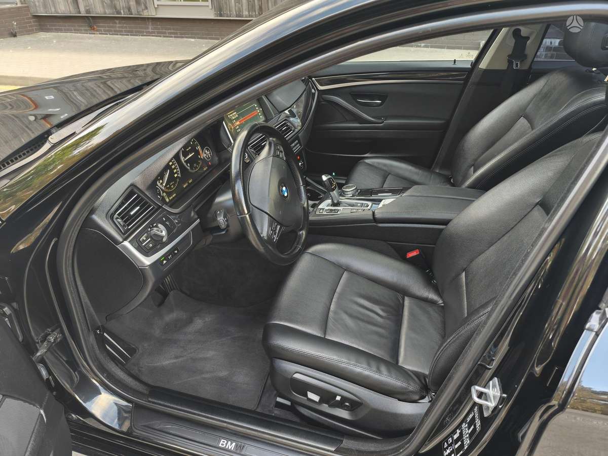 BMW 520, 2.0 l., Универсал