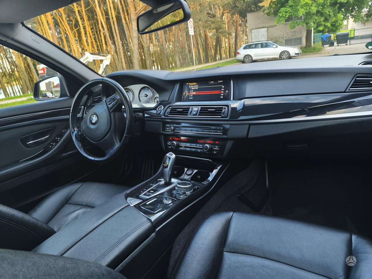BMW 520, 2.0 l., wagon