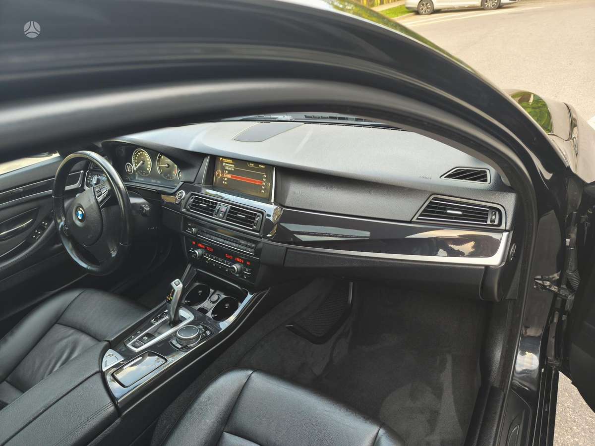 BMW 520, 2.0 l., Универсал