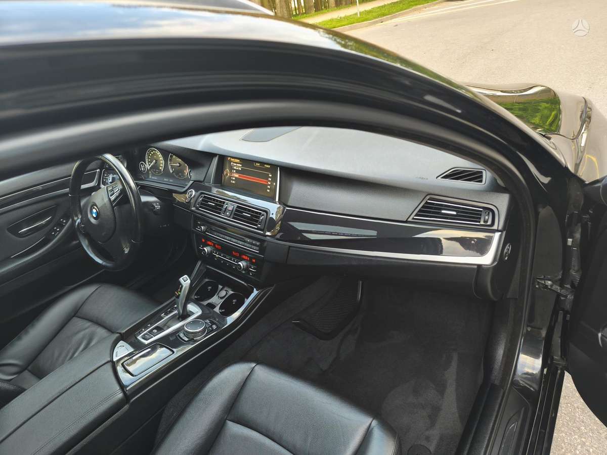 BMW 520, 2.0 l., wagon