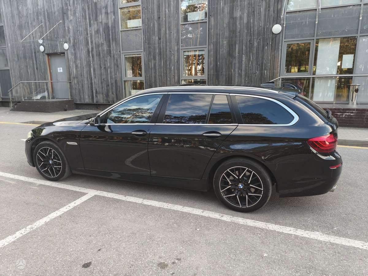 BMW 520, 2.0 l., wagon
