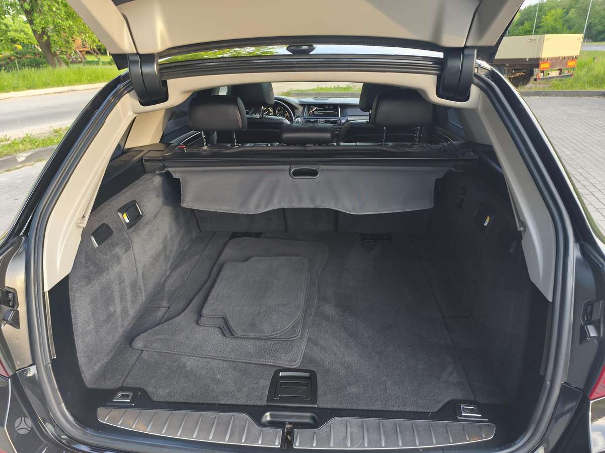 BMW 520, 2.0 l., wagon