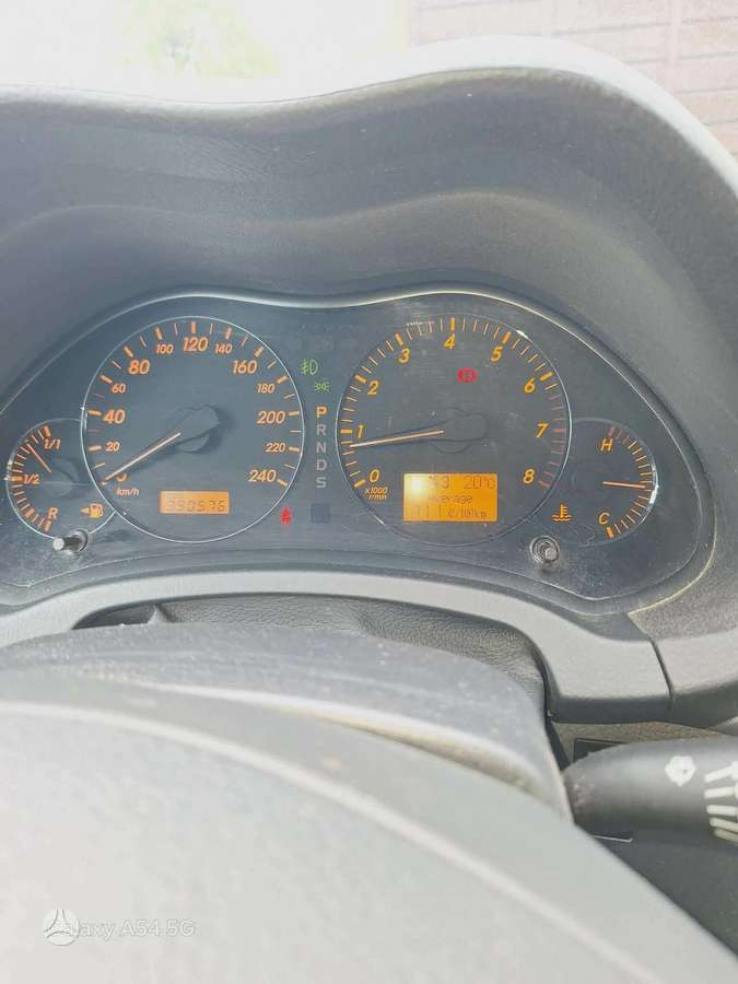 Toyota Avensis, 2.4 l., Универсал