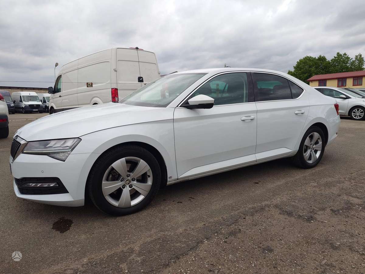 Skoda Superb, 2.0 l., Хэтчбек
