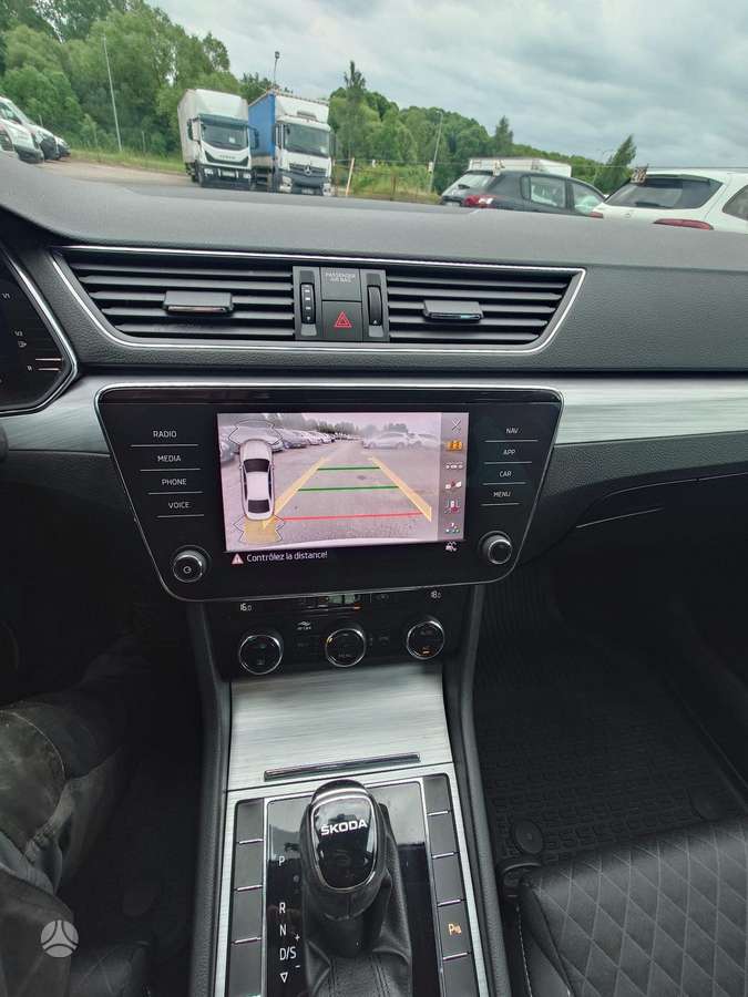 Skoda Superb, 2.0 l., Хэтчбек