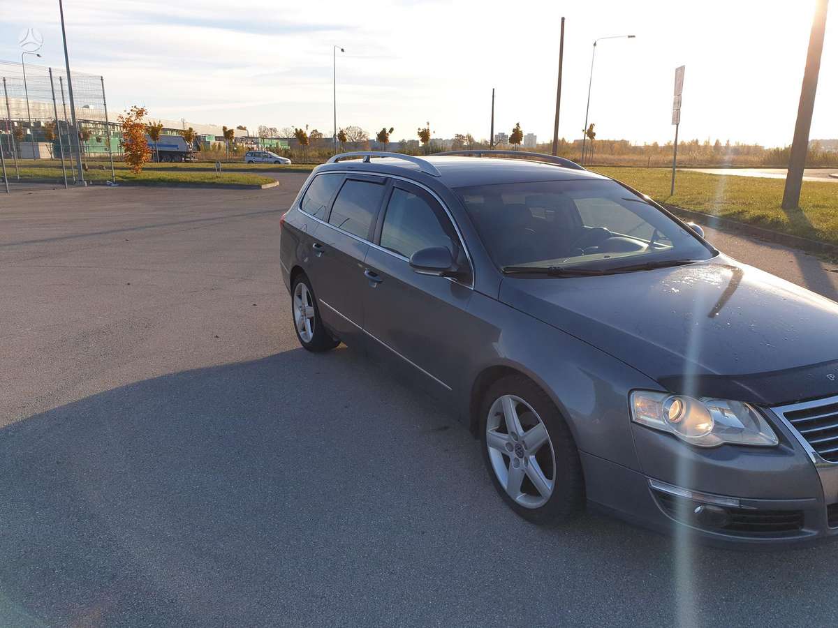 Volkswagen Passat - 8