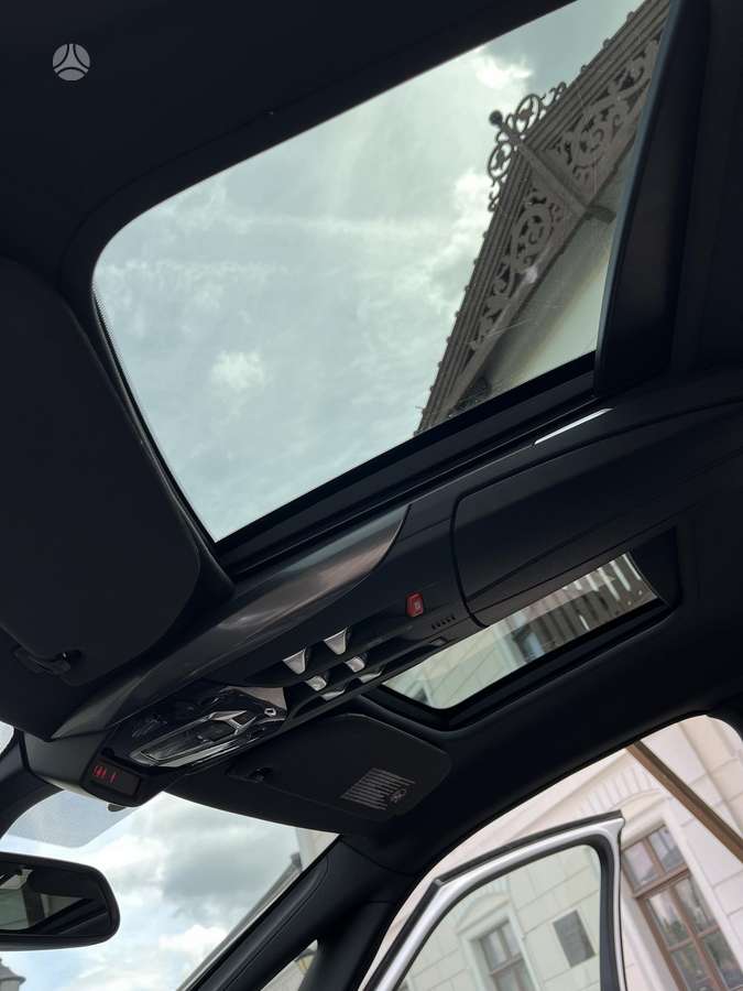Citroen DS5, 2.0 l., hatchback