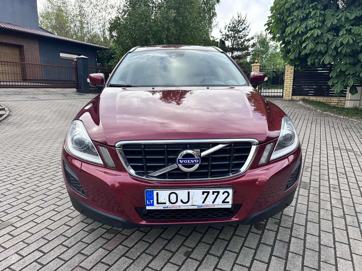 Volvo XC60, 3.2 l., hatchback