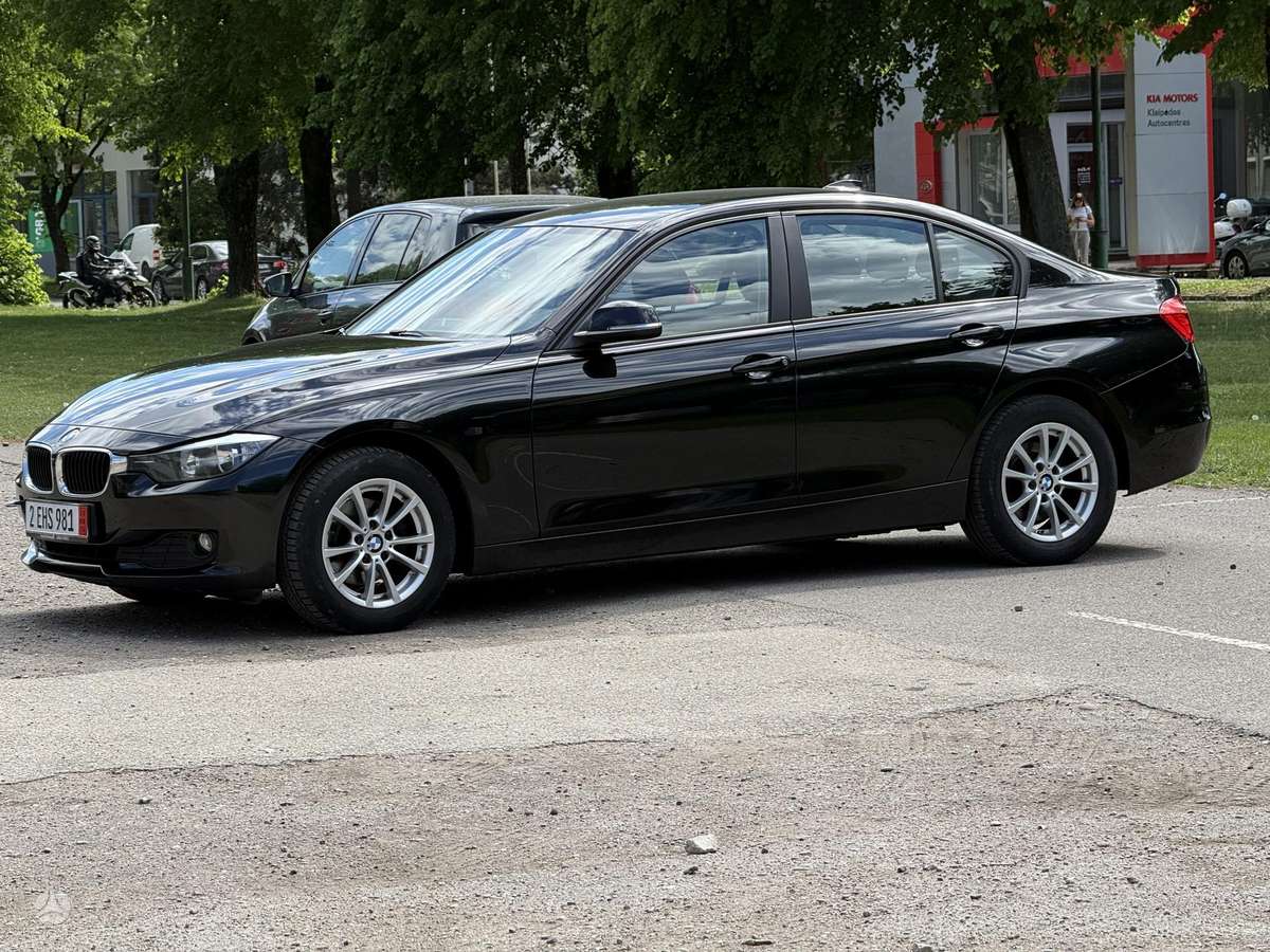 BMW 320, 2.0 l., Седан