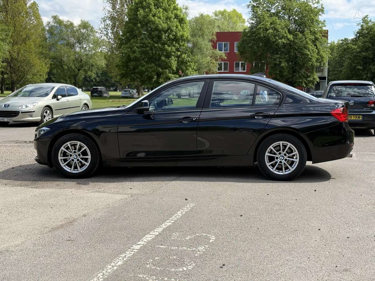 BMW 320, 2.0 l., Седан