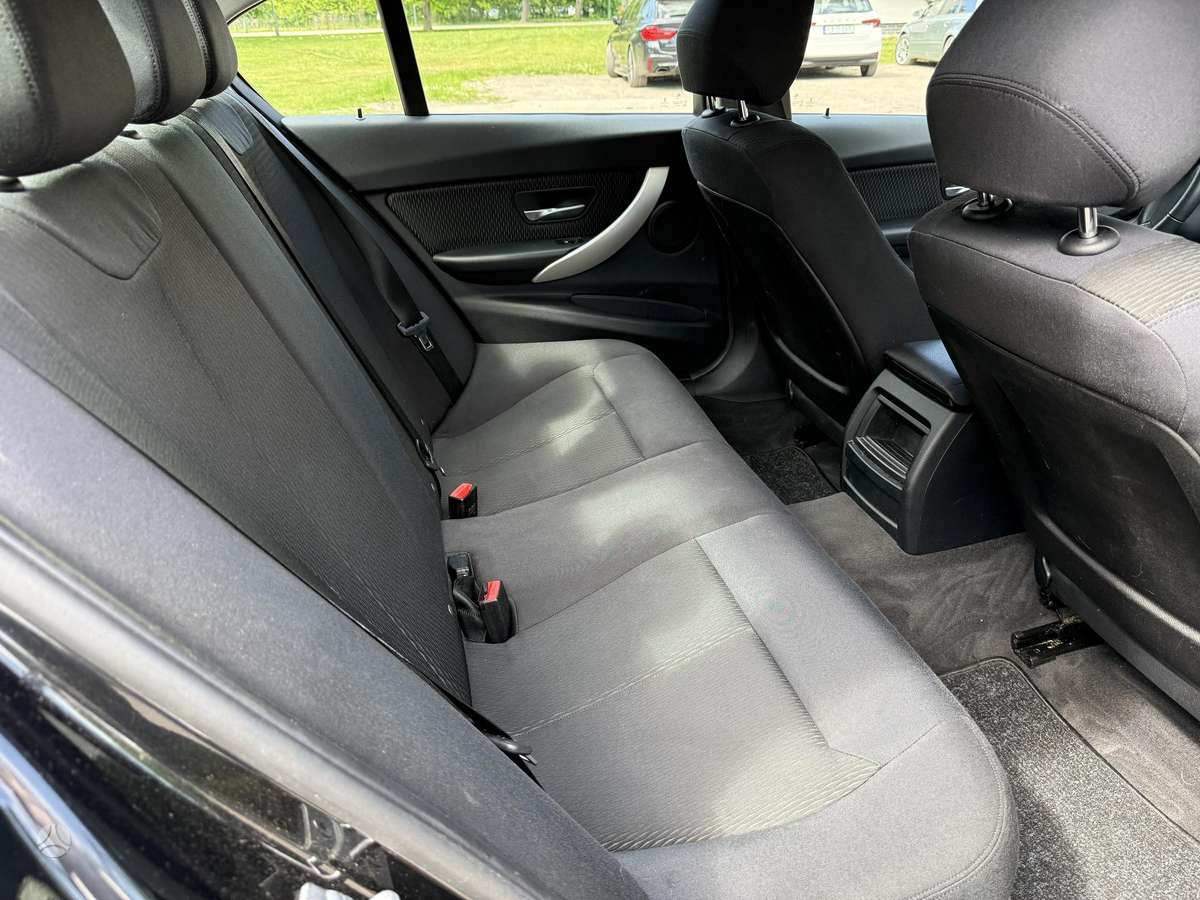 BMW 320, 2.0 l., Седан