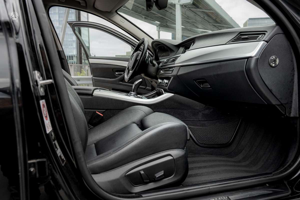 BMW 530, 3.0 l., Универсал