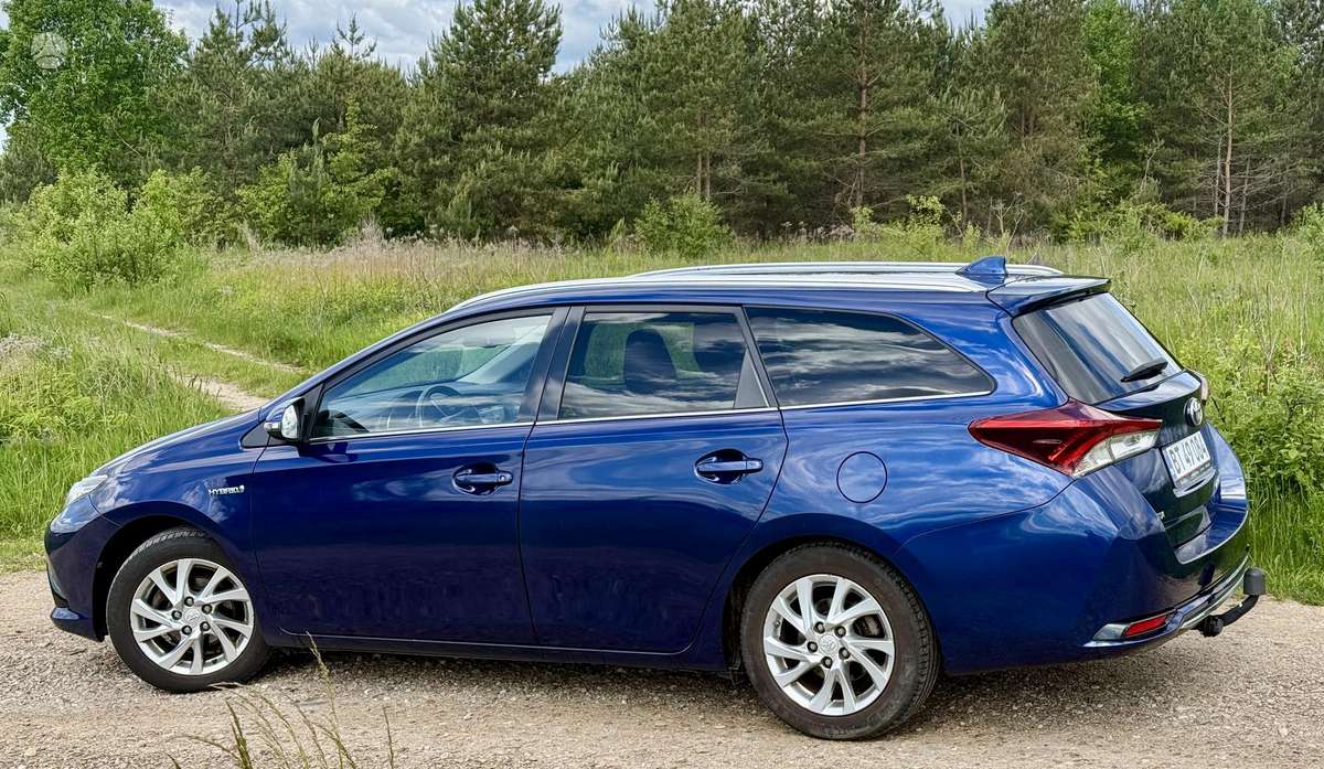 Toyota Auris - 5
