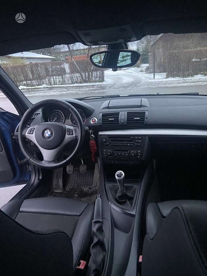 BMW 118, 2.0 l., Хэтчбек