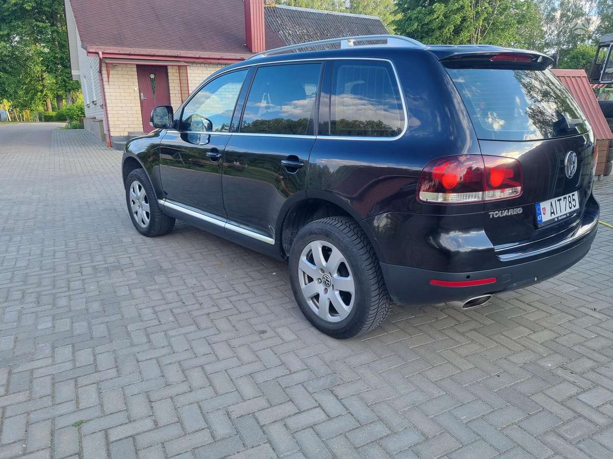 Volkswagen Touareg - 3
