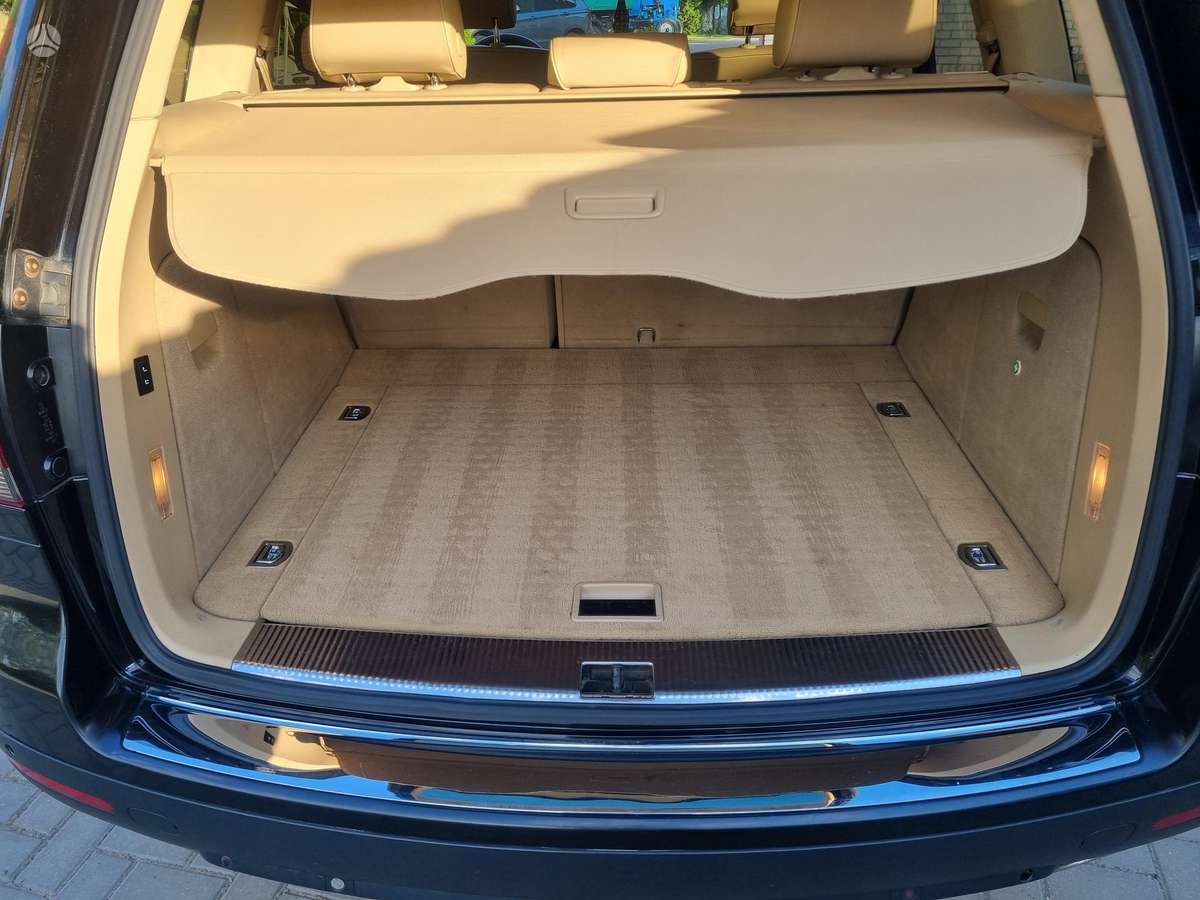 Volkswagen Touareg - 9