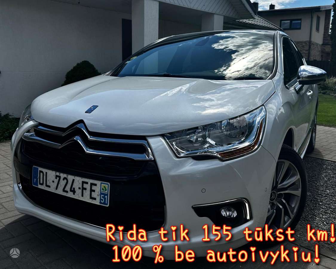 Citroen DS4, 1.6 l., hatchback