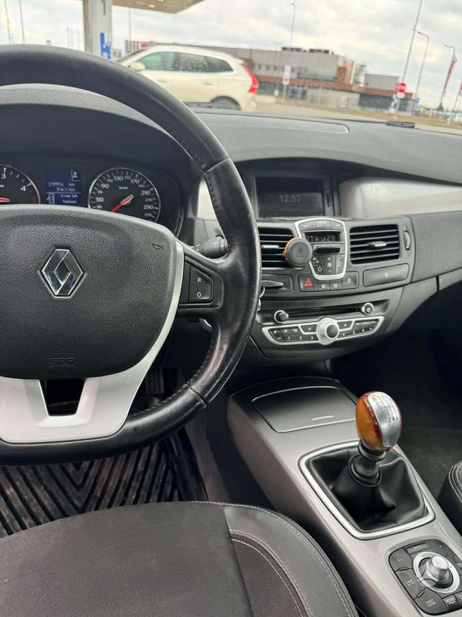 Renault Laguna, 1.5 l., hatchback