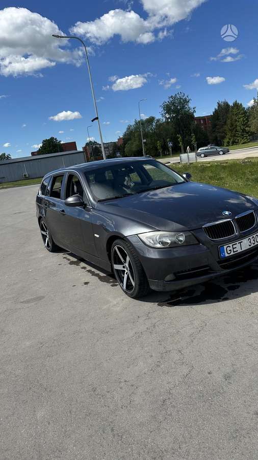 BMW 330, 3.0 l., wagon