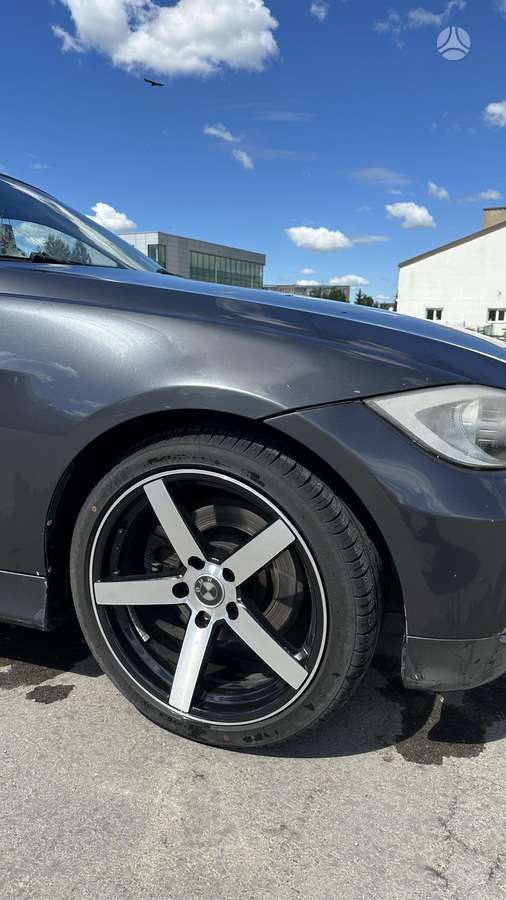 BMW 330, 3.0 l., wagon