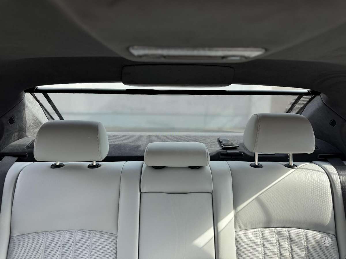 BMW M5, 4.4 l., Седан