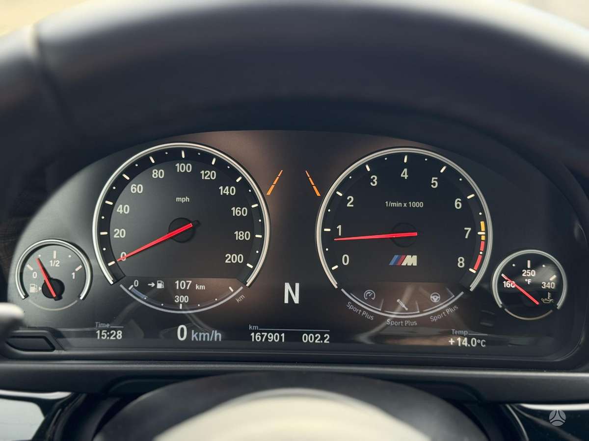 BMW M5, 4.4 l., Седан