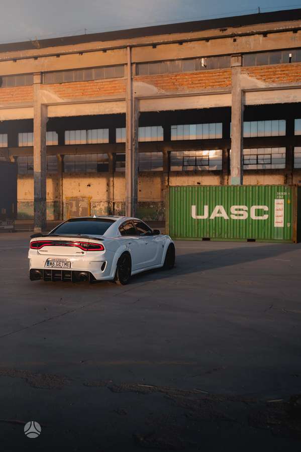 Dodge Charger, 6.2 l., Седан