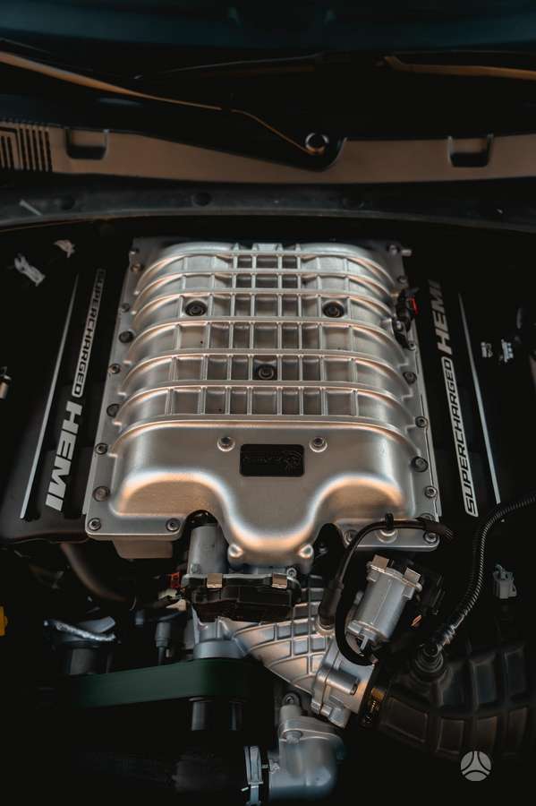Dodge Charger, 6.2 l., Седан