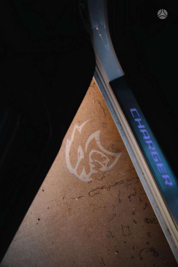 Dodge Charger, 6.2 l., Седан