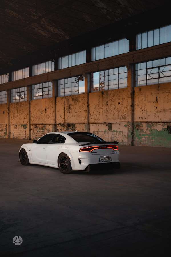 Dodge Charger, 6.2 l., Седан