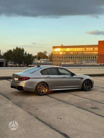 BMW M5, 4.4 l., Седан