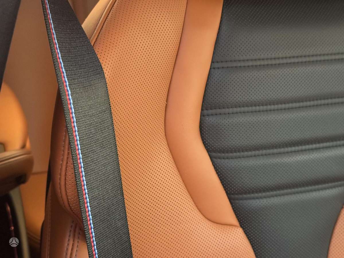 BMW M5, 4.4 l., Седан