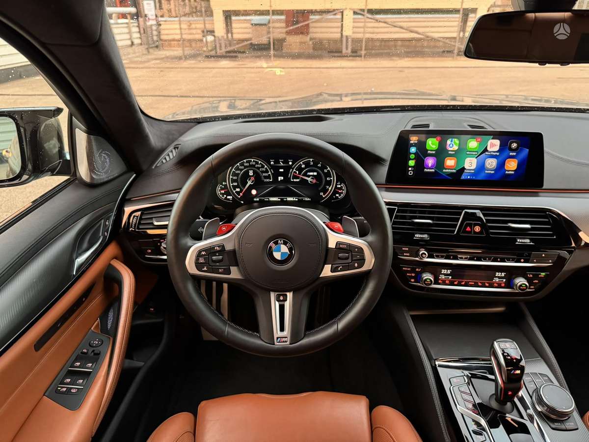 BMW M5, 4.4 l., Седан