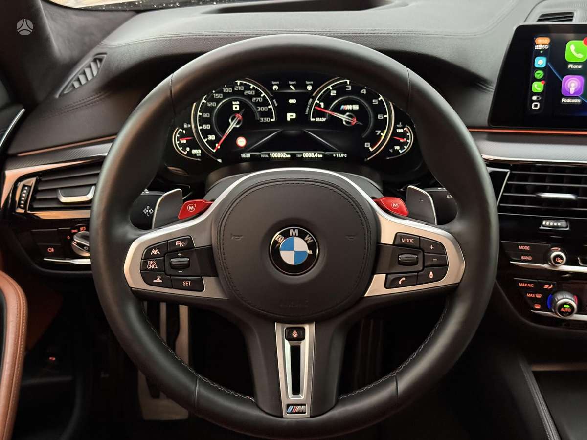 BMW M5, 4.4 l., Седан