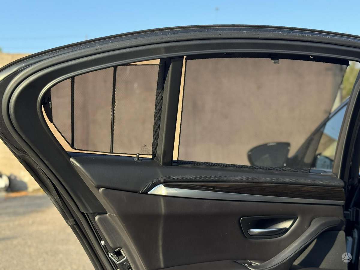 BMW M5, 4.4 l., Седан