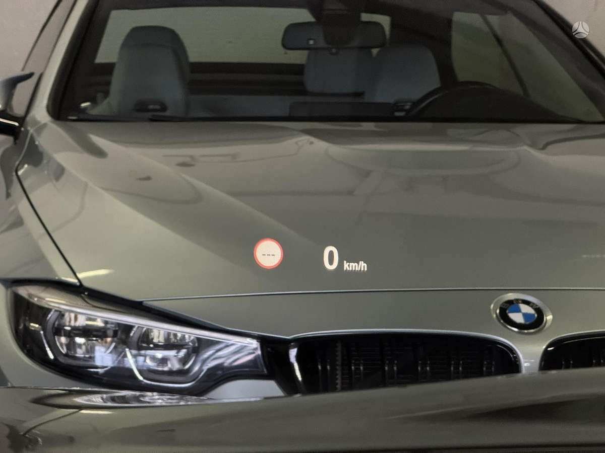 BMW M5, 4.4 l., Седан