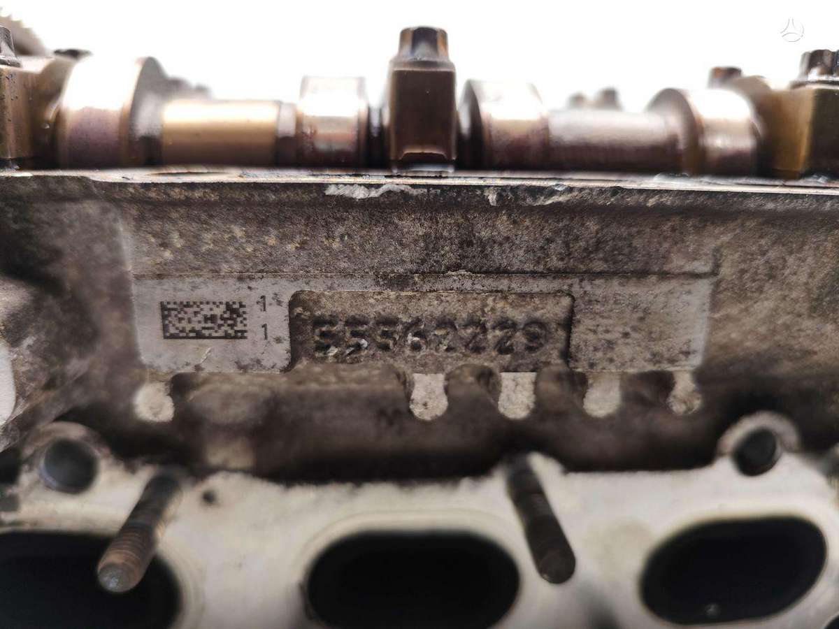 Opel Corsa, 55562229, variklio galvutė