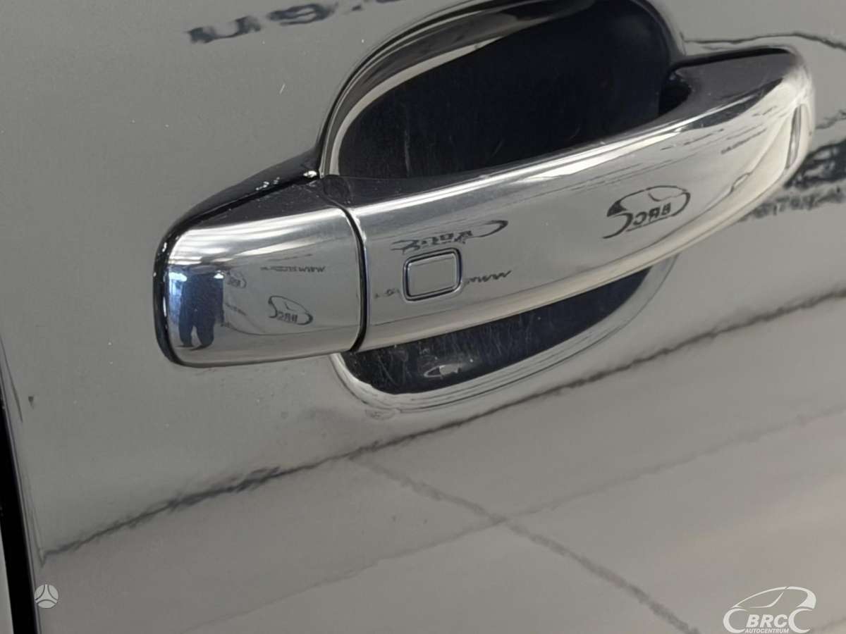 Audi Q5, 3.0 l., off-road / crossover