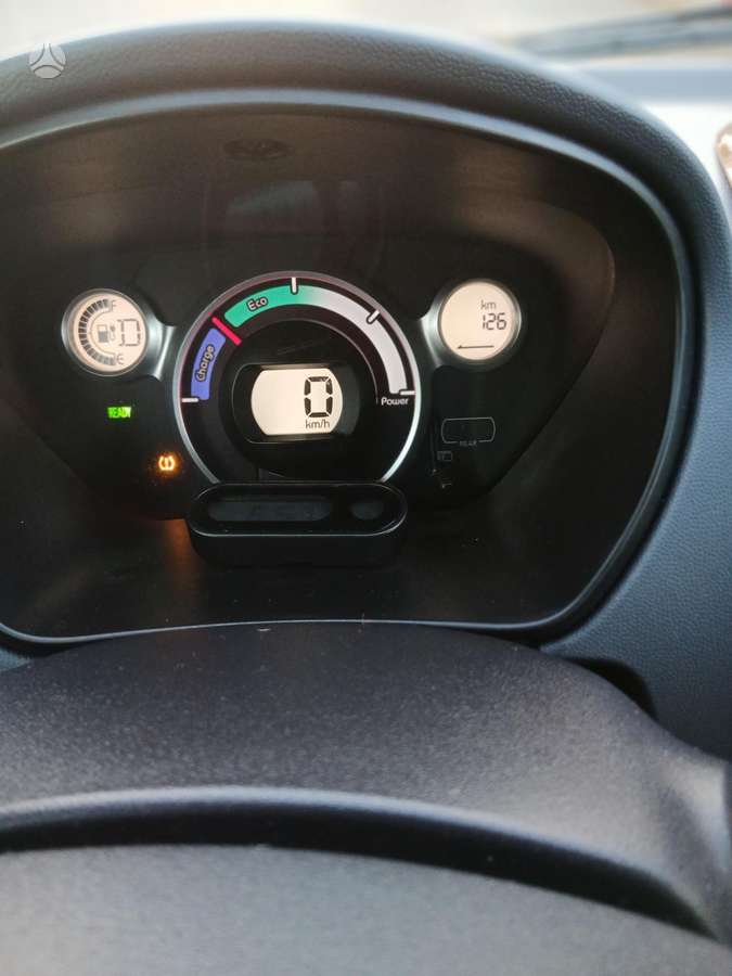 Peugeot iOn, 16 kWh, hatchback