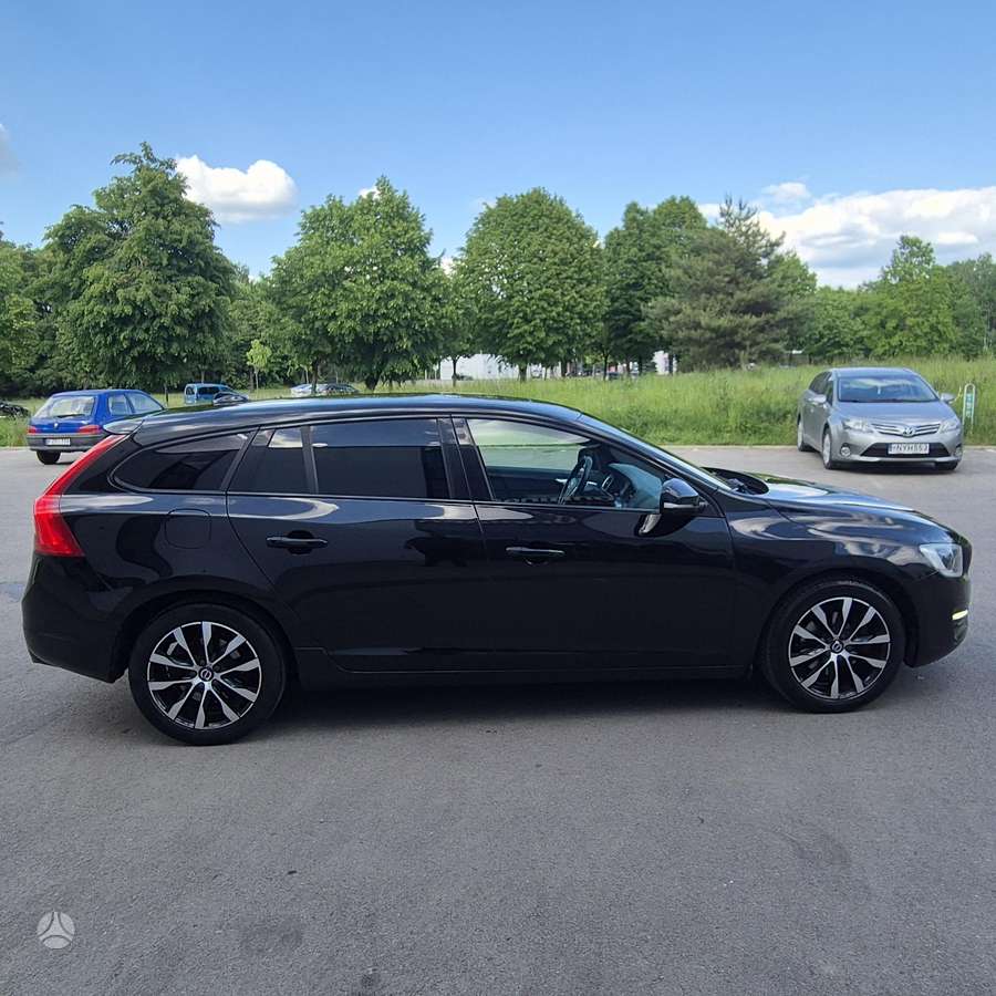 Volvo V60, 2.0 l., Универсал