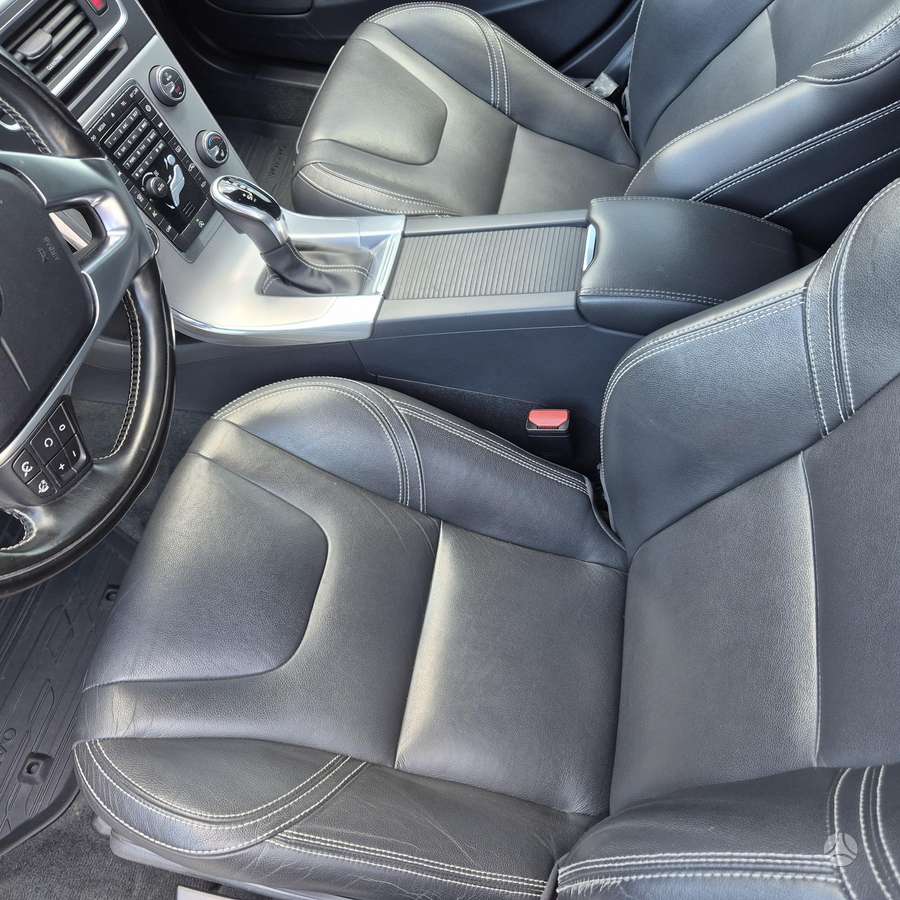 Volvo V60, 2.0 l., Универсал